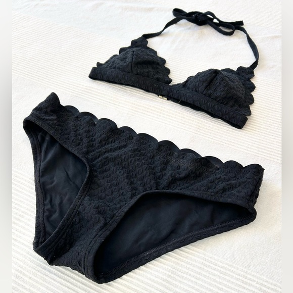 ✨Host Pick✨ KATE SPADE NEW YORK Marina Piccola Scallop Textured Triangle Bikini - Picture 7 of 16